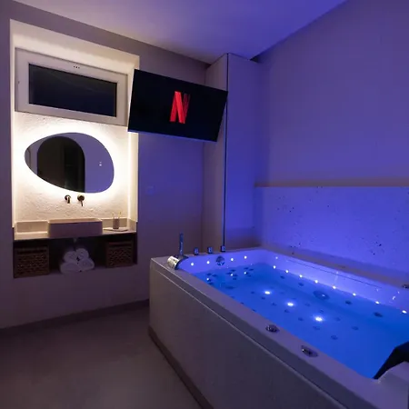 La Grecque Апартаменты